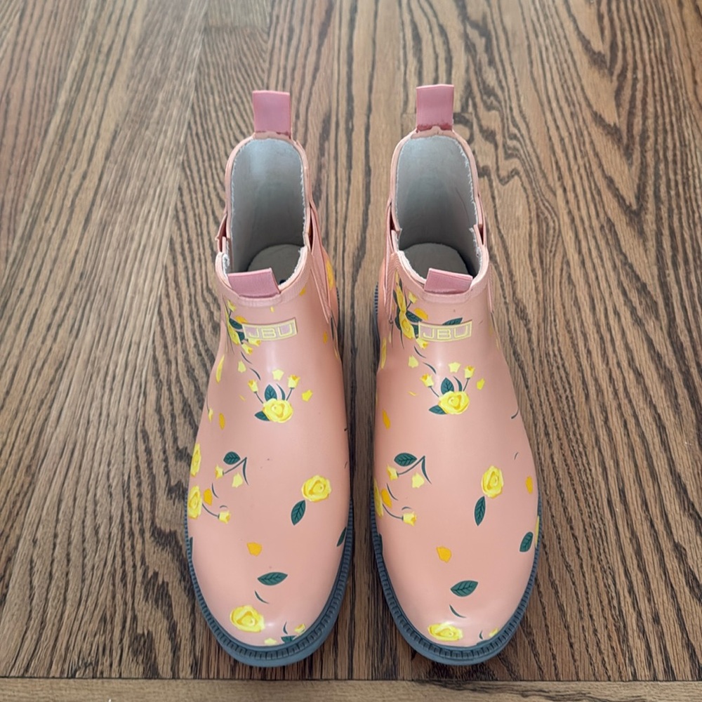 JBU Chelsea Floral Rain Boots